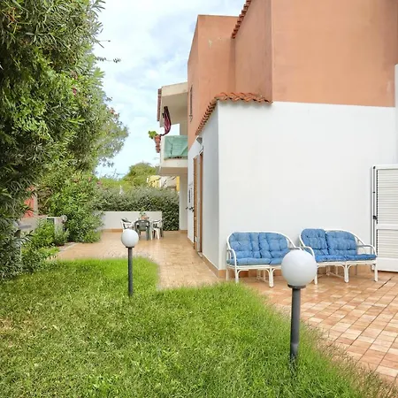 Isola Blu, Jacuzzi & Pool By Domusaway *