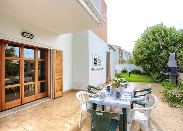 度假居 Isola Blu, Jacuzzi & Pool By Domusaway