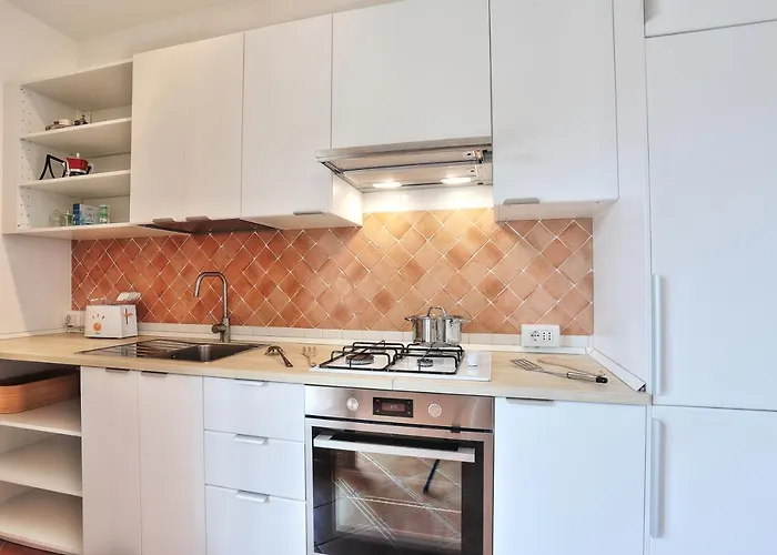 Isola Blu, Jacuzzi & Pool By Domusaway *