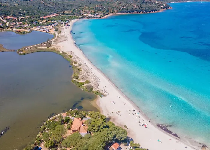 Isola Blu, Jacuzzi & Pool By Domusaway 度假居 *